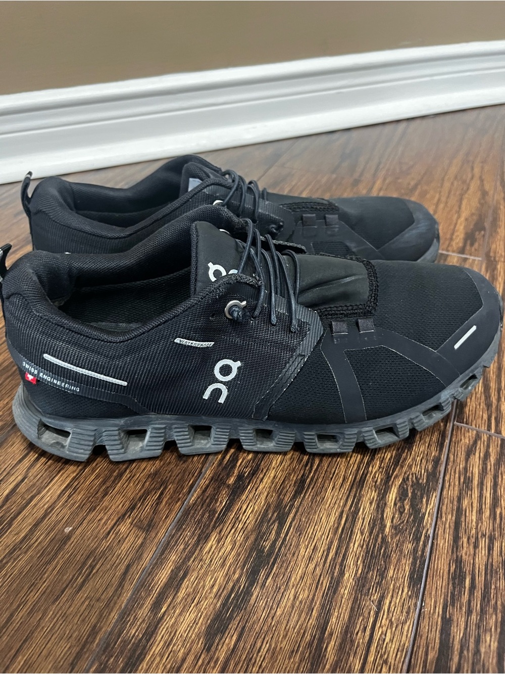 On Cloud waterproof Shoes Women